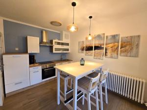 Dünenpark Binz - Komfortplus Ferienwohnung mit 1 Schlafzimmer und Balkon im Dachgeschoss 184