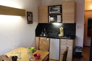 Résidence Le Bois Daurouze - Studio pour 3 Personnes MAE-9004