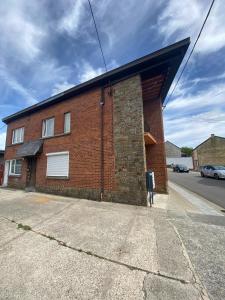 1-E Bel appart spacieux climatisé parking privé gratuit sur demande