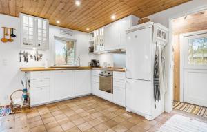 Cozy Home In Højby With Wi-Fi