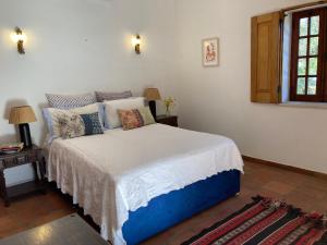 Stylish private villa with Pool near Carvoeira, Algarve