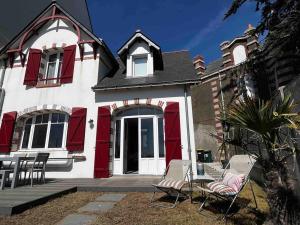 Maisons de vacances Pornichetine pour 8 personnes face a l'ocean et a 100m du marche : photos des chambres
