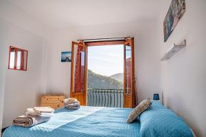 [Rainbow house]- with Jacuzzi-wifi-garden-balcony-parking