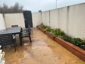 Ardmore Village Family Home