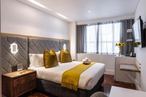 Cape Diamond Boutique Hotel