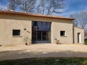 Chambre d'hotes du grand st-Marc proche Via Rhona - 索尔格