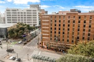 French Quarter Splendor: 4BR Luxury Condo