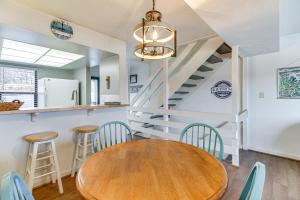 Lakefront Moneta Home with Community Dock!