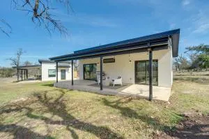 Art Ranch Fredericksburg Getaway 13 Mi to Downtown - Doss