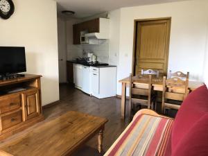 Appartements Residence Hameau De Balestas Mp - 2 Pieces pour 4 Personnes 724 : photos des chambres