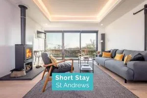 Balone Garden Cottage - Wood Burner - Strathkinness