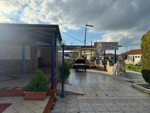 Sandy Maria studio 706