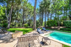 Les Mas et Villas de Pont Royal en Provence - maeva Home - Villa 5 Pieces 8 Personnes avec piscine privee et vue sur le golf - Exclusive - super Home MAE-6074 : photos des chambres
