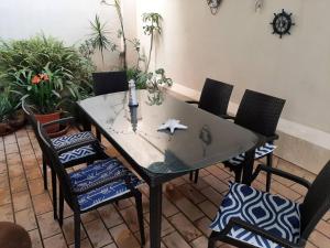 Charming apartment in Cádiz, 63 m² with welcoming terrace