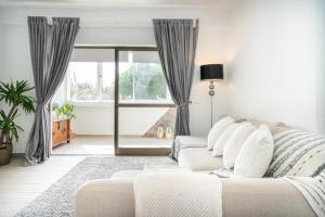 Spacious 1 bed in Vilamoura, Fast Wifi & Pool