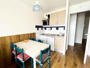 Résidence Le Boucanier - Apt n°220- 4eme étage - Bâtiment 1 MAE-7964