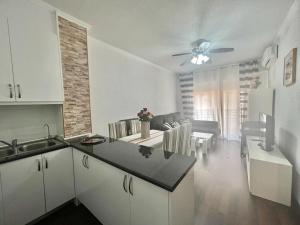 MARINASUNBEACH BARRACA