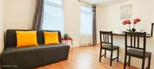 Iris Apartment in Wembley - Brent