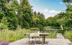 Lovely Home In Nowe Worowo With Lake View