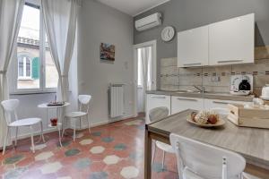 Apartment room in Appartamento Santi Quattro - Colosseo