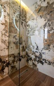 Two Bedroom Sea View Apartment in Glyfada Beach