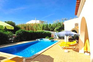 Villa Palmeiras - Serene Private Villa