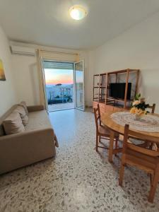 TamarHouse Sperlonga Casa Naila
