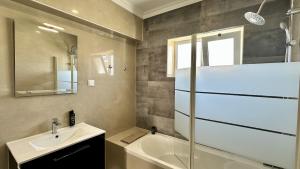 Hibisco 2 by Check-in Portugal