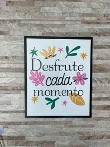 Kitinet com 01 quarto - Jucu