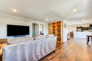 Flagstaff Home with Grill 3 Mi to Historic Downtown