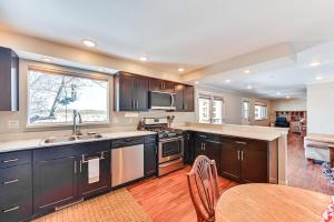 Flagstaff Home with Grill 3 Mi to Historic Downtown