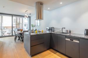 Silver Acropolis - Greecing