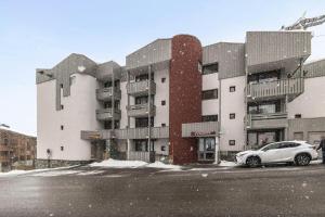 Résidence Orsiere - joli appartement skis aux pieds, balcon plein sud à Val Thorens MAE-5264