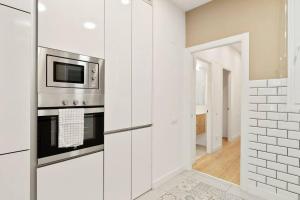 The Collection Barcelona - Arc de Triomf Luxury Modern 2-Bedroom 2-Bathroom