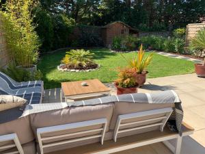 Maisons de vacances VILLA 600m de la plage calme Location possible a partir de 3 nuitees, pouvant accueillir 6-8 pers Activites nautiques randonnee velo peche golf casinos : photos des chambres