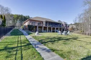 Waterfront Lake Norman Retreat with Dock and Hot Tub! - Lake Norman of Catawba
