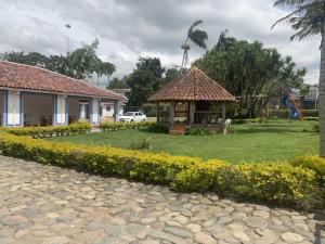 chez Yannick Hospedaje Los Amigos