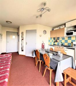 Résidence Pistes - Appartement PMR 6 pers Magnifique Vue Vallee MAE-1254