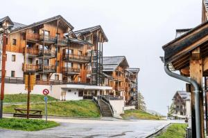 Résidence Le Parc Des Airelles - Appartement au coeur des Orres 1800 MAE-6454