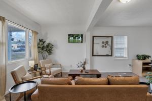 Housepitality - The Southside Ranch