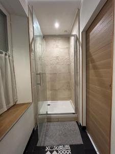 Appartements Velours & Balneo : photos des chambres