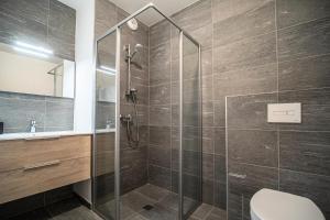 Appartements Residence LUMI BATIMENT B - Appartement LUMI B pour 4 Personnes 014 : photos des chambres