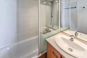 Appartements Residence Les Oceanes - maeva Home - Studio 5 Personnes Confort - vue mer MAE-5816 : photos des chambres