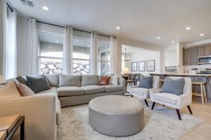 12 Mi to Sand Hollow: Spacious Home w Game Room