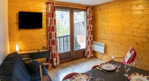 Résidence Les Ecrins - Adorable studio au coeur de la forêt des Orres MAE-6224