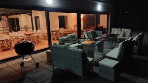 La Lumbre: encanto con piscina todo el año