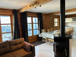 Résidence Hameau - Chalet lumineux · Poêle à bois · Sauna · Garage MAE-7348