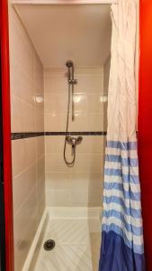 Résidence Les Pleiades - Appartement spacieux et lumineux · Centre station · Balcon · Parking couvert MAE-7355