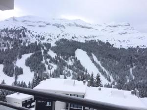 Résidence Les Terrasses De Veret - Appartement confortable · Au pied des pistes · Piscine · Spa · Parking inclus MAE-7391