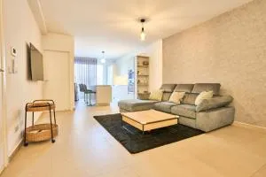 Fairways Modern Apartment - Perfect for families - Taʼ Ċikkun